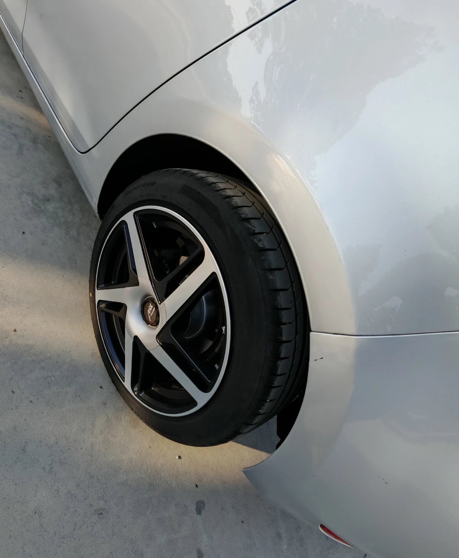 VW Golf 1.6tdi - изображение 8