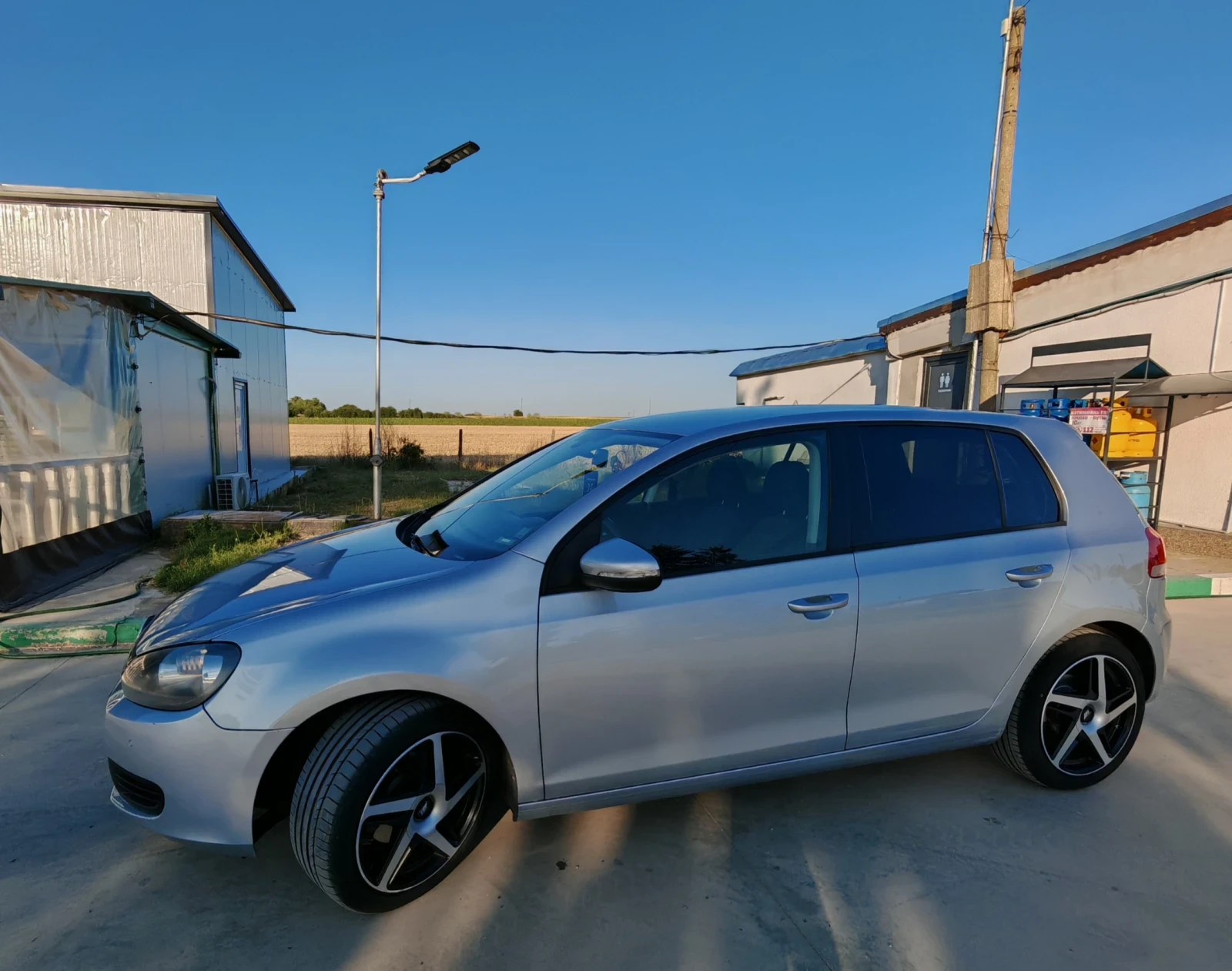 VW Golf 1.6tdi - изображение 3