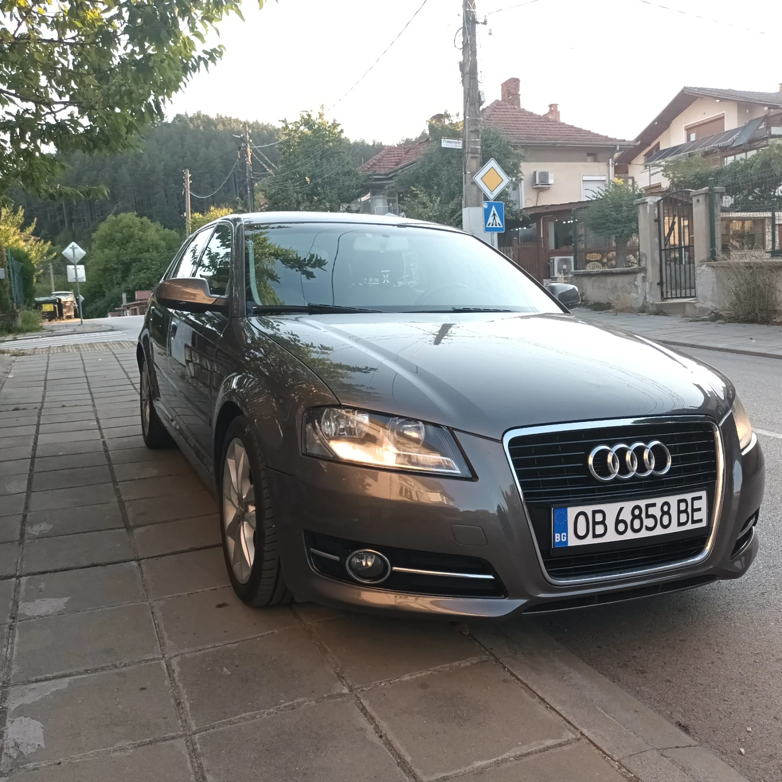 Audi A3 Sportback 1.6 Tdi - изображение 2