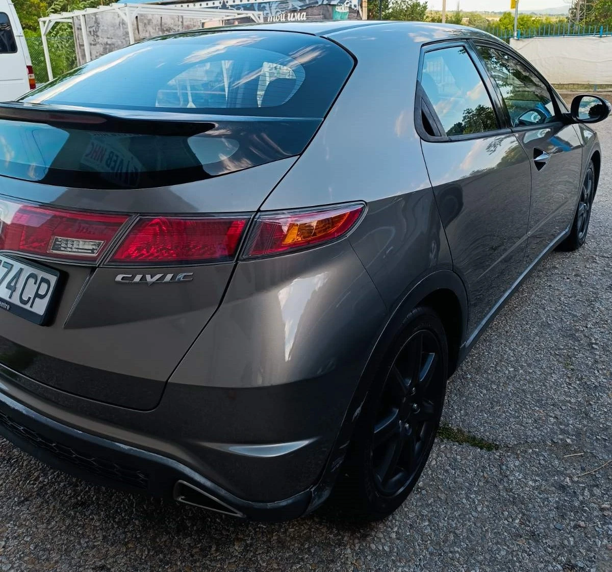 Honda Civic 1.8 i-VTEC - изображение 3