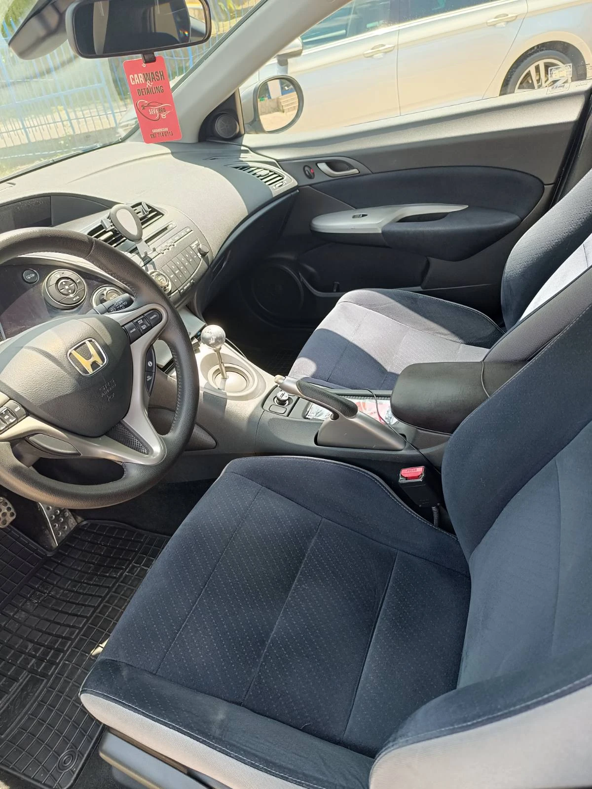 Honda Civic 1.8 i-VTEC - изображение 9