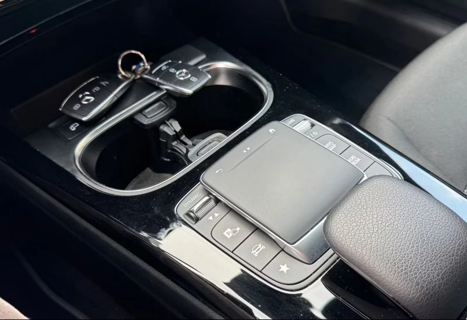 Mercedes-Benz CLA 220 d/SB/8G/4-MATIC/LED/190HP/CAM/124D - изображение 8