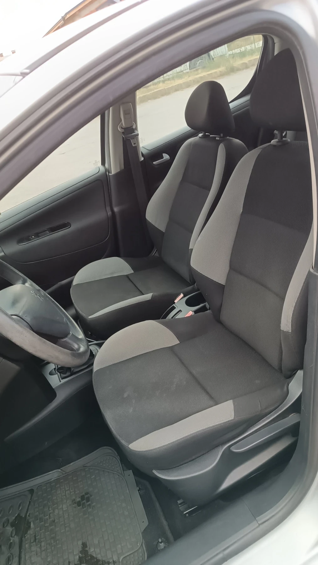 Peugeot 207 1.4 - изображение 8