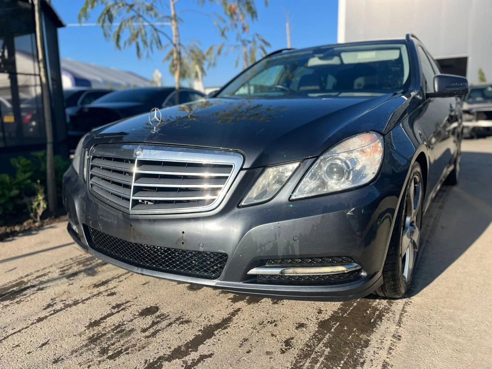 Mercedes-Benz E 220 651 - изображение 2