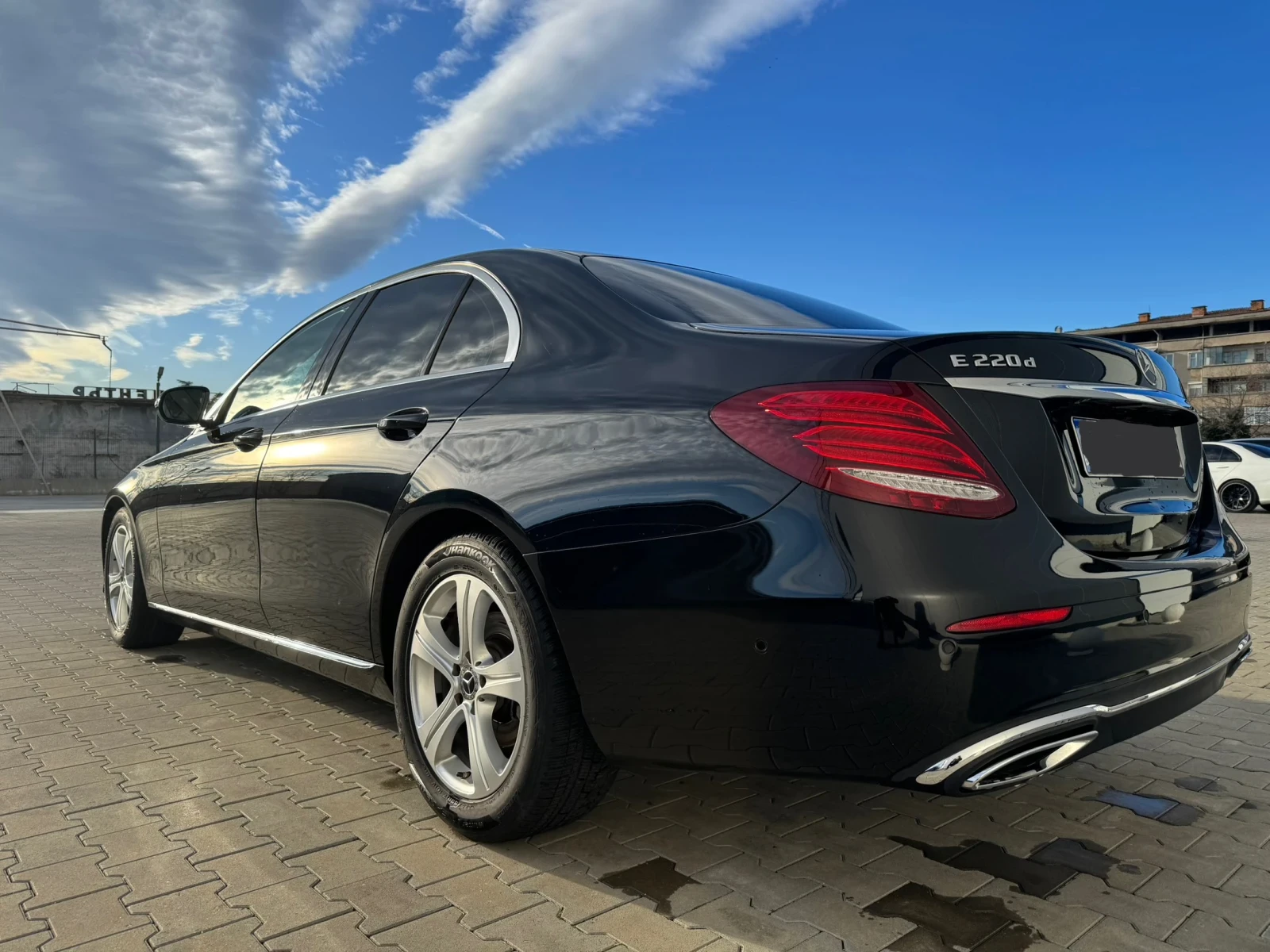 Mercedes-Benz E 220 194кс 9G-TRONIC - изображение 5