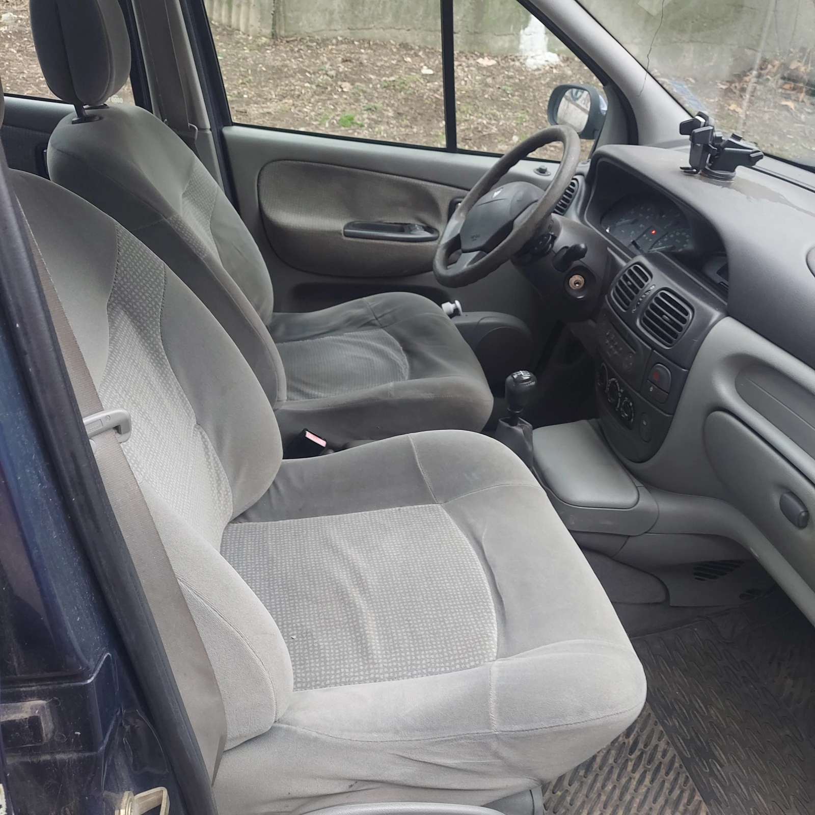 Renault Scenic  - изображение 4