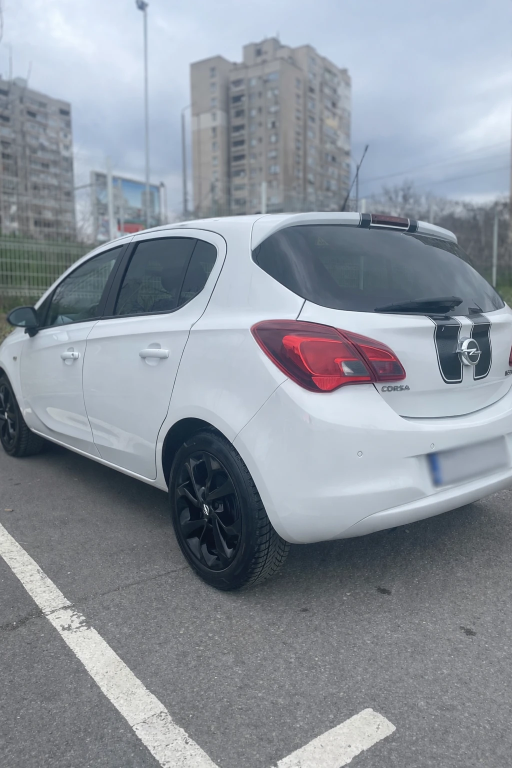 Opel Corsa E 1, 4 Ecotec LPG, снимка 4 - Автомобили и джипове - 54037456