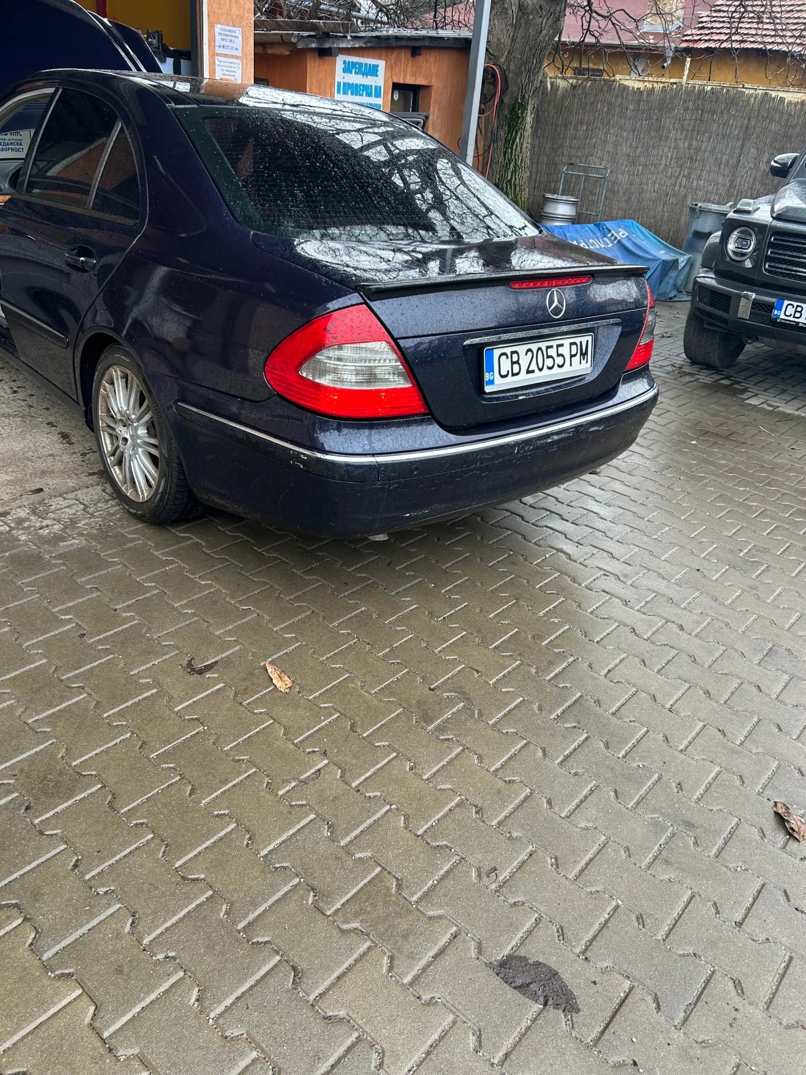Mercedes-Benz E 270, снимка 15 - Автомобили и джипове - 54261210