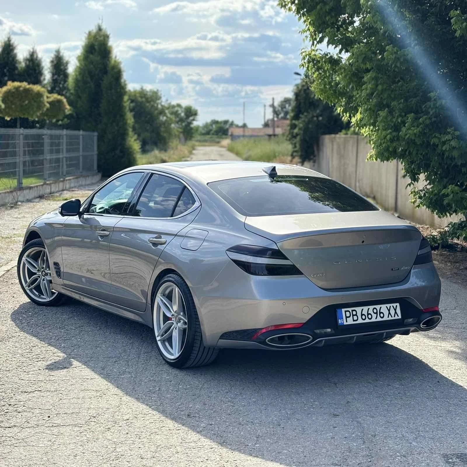 Genesis G70 3.3t AWD, снимка 3 - Автомобили и джипове - 54675288
