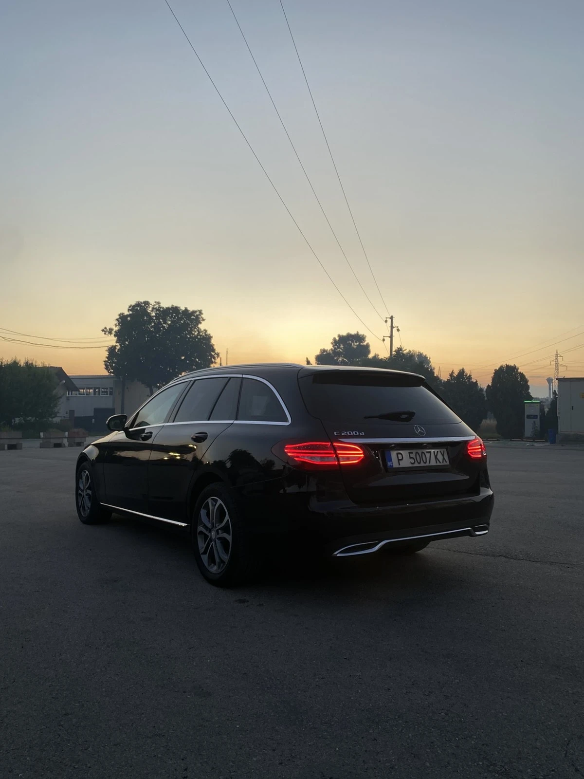 Mercedes-Benz C 200, снимка 3 - Автомобили и джипове - 55015951