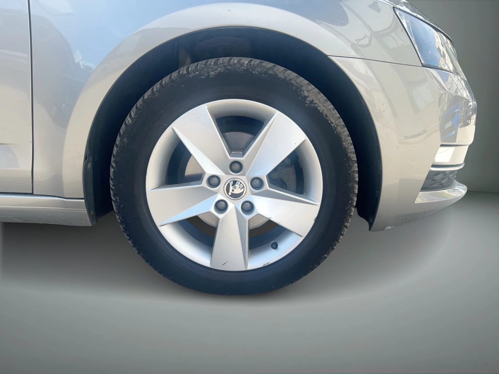 Skoda Octavia 1.6 TDI , снимка 7 - Автомобили и джипове - 55103596
