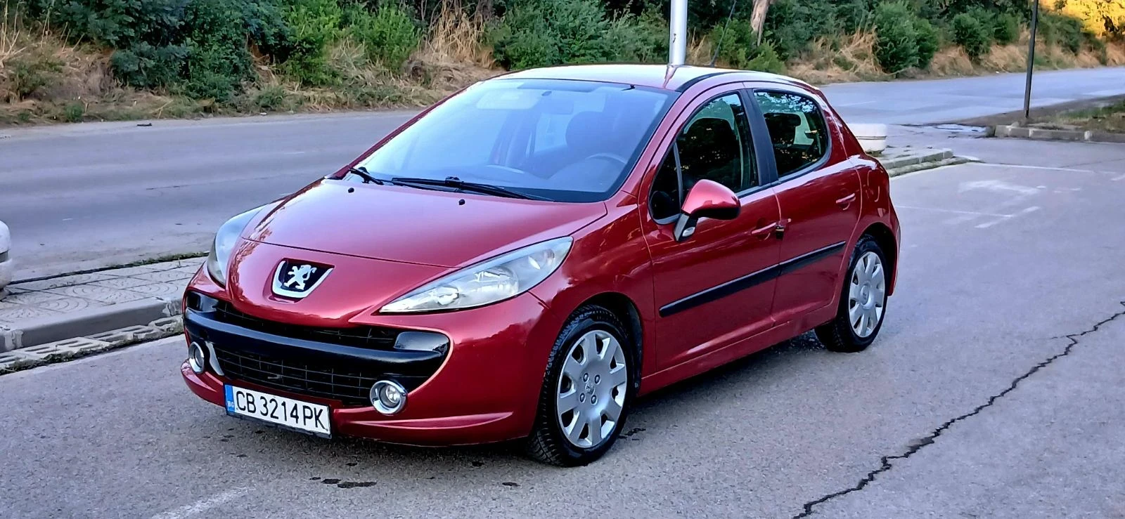 Peugeot 207 1.6 HD Топ Цена, снимка 6 - Автомобили и джипове - 55302423