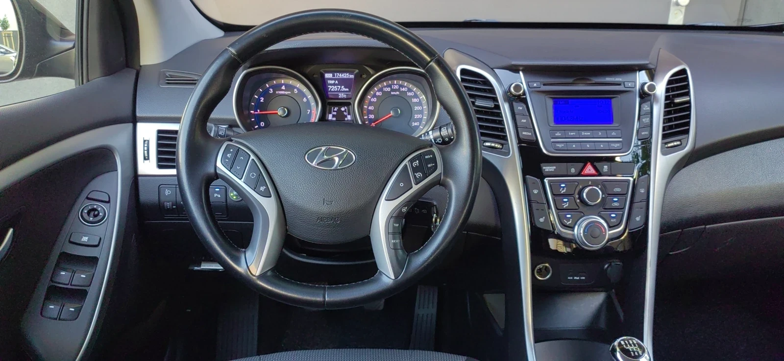 Hyundai I30 1.6 бензин /Газ , снимка 14 - Автомобили и джипове - 55494880