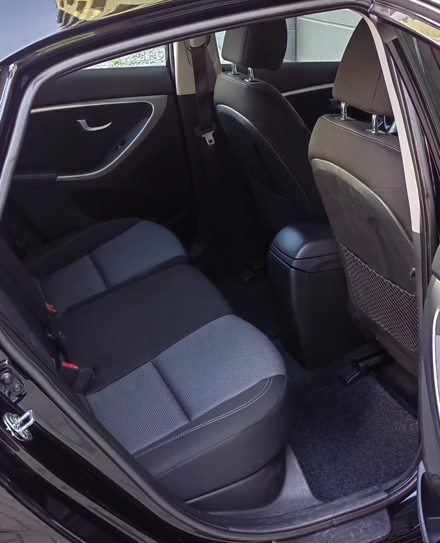 Hyundai I30 1.6 бензин /Газ , снимка 16 - Автомобили и джипове - 55494880