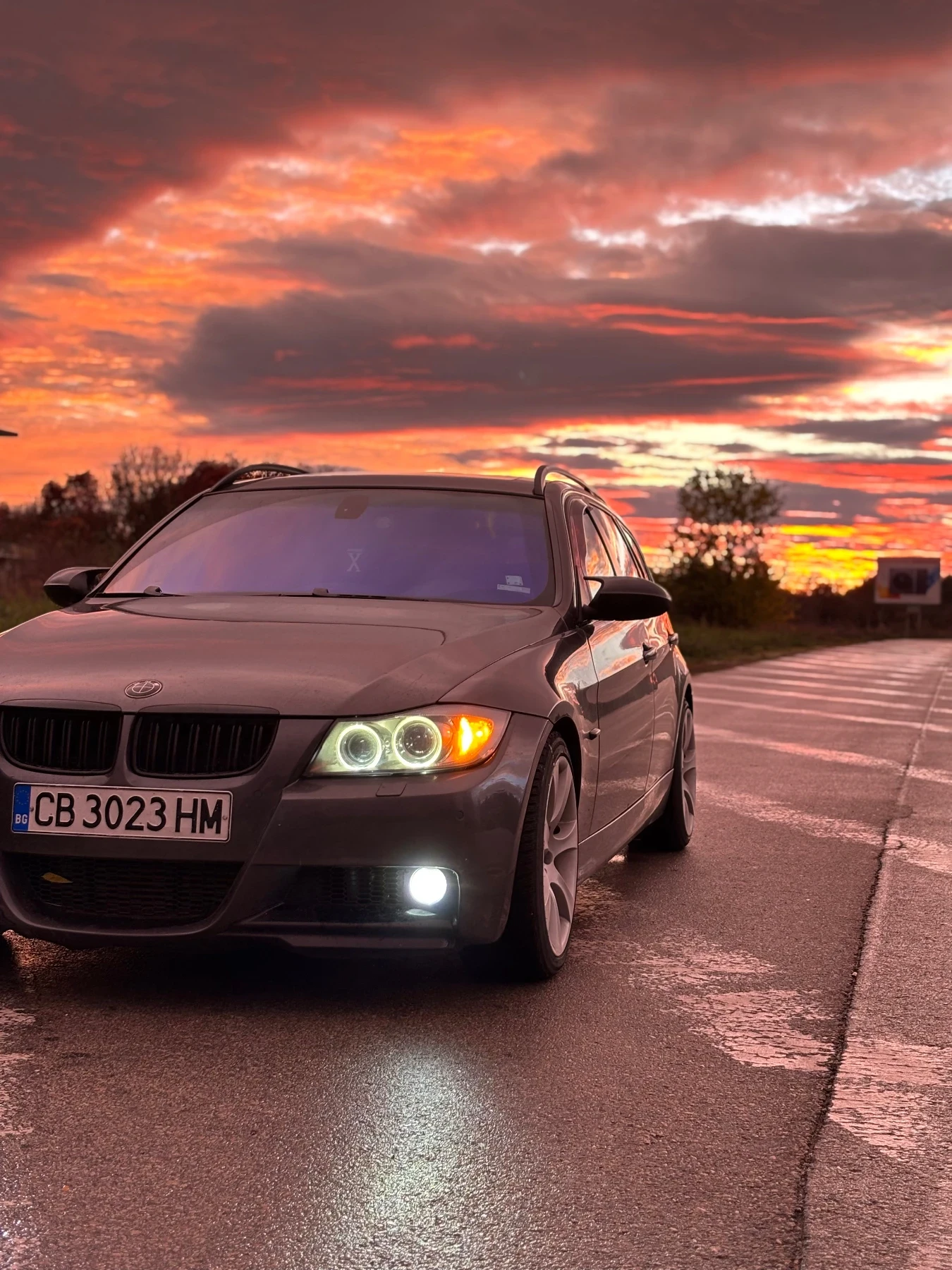 BMW 330, снимка 3 - Автомобили и джипове - 55643008