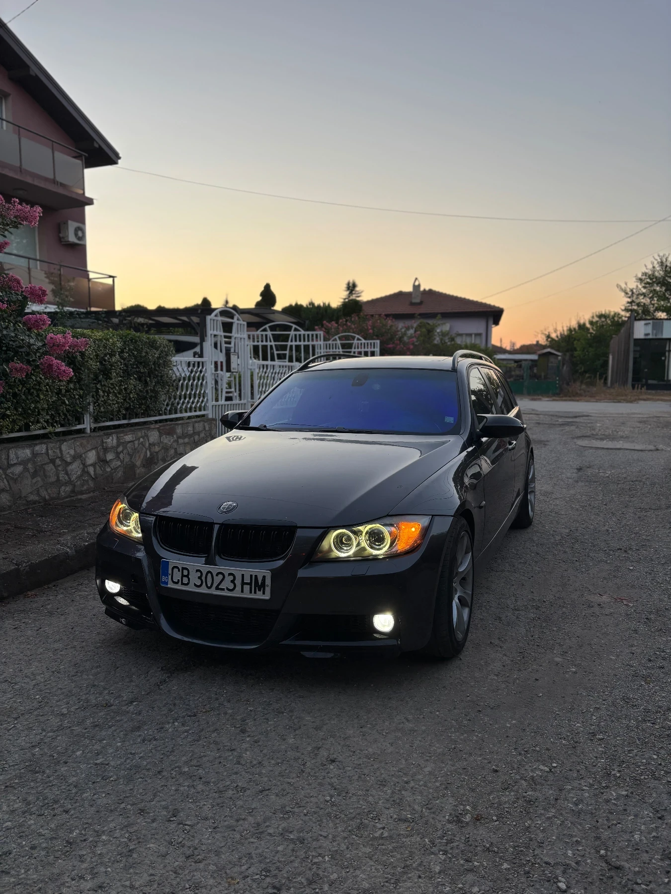 BMW 330, снимка 5 - Автомобили и джипове - 55643008