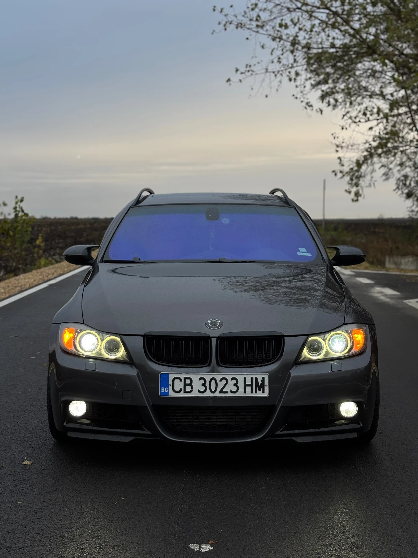 BMW 330