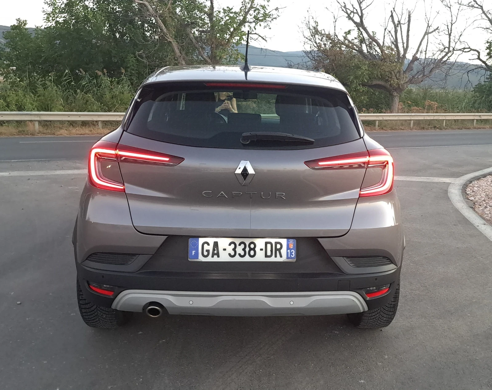 Renault Captur 1.3i Milld Hybrid  | Mobile.bg � ����������� 5