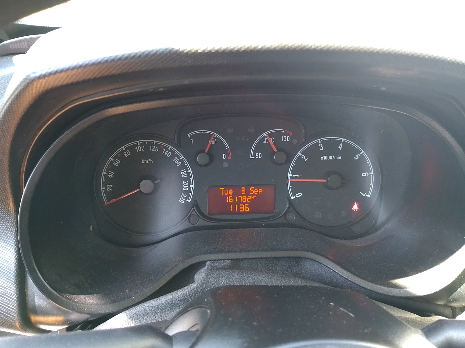 Opel Combo, снимка 9 - Автомобили и джипове - 55987837