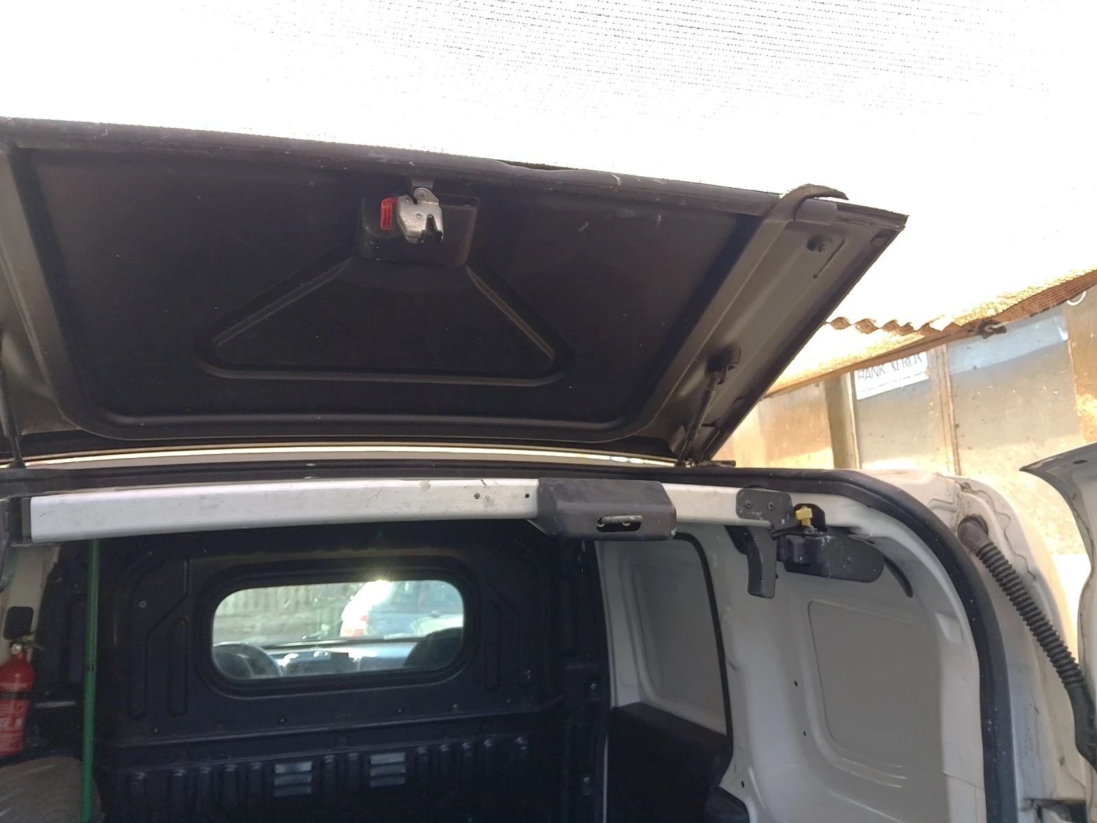 Opel Combo, снимка 5 - Автомобили и джипове - 55987837