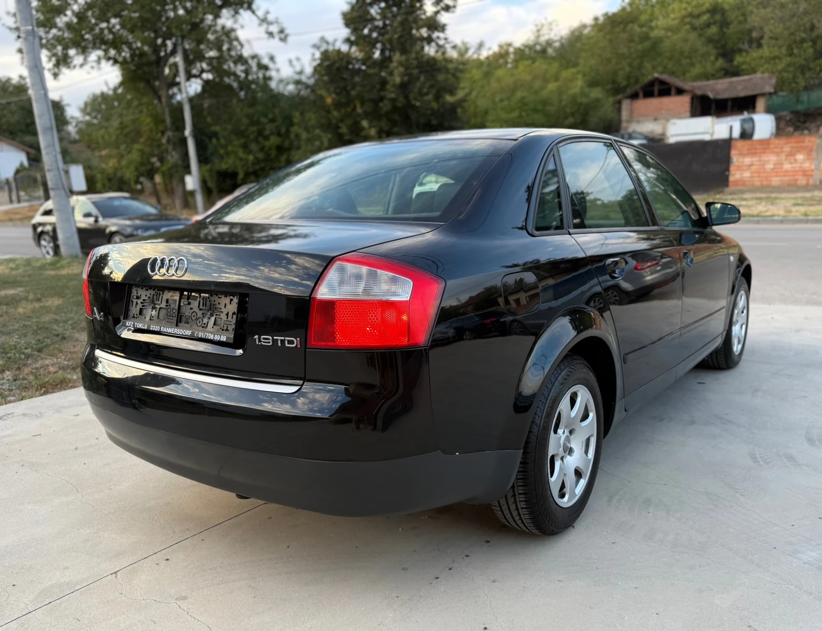 Audi A4 1.9TDI/131кс, снимка 3 - Автомобили и джипове - 56233356