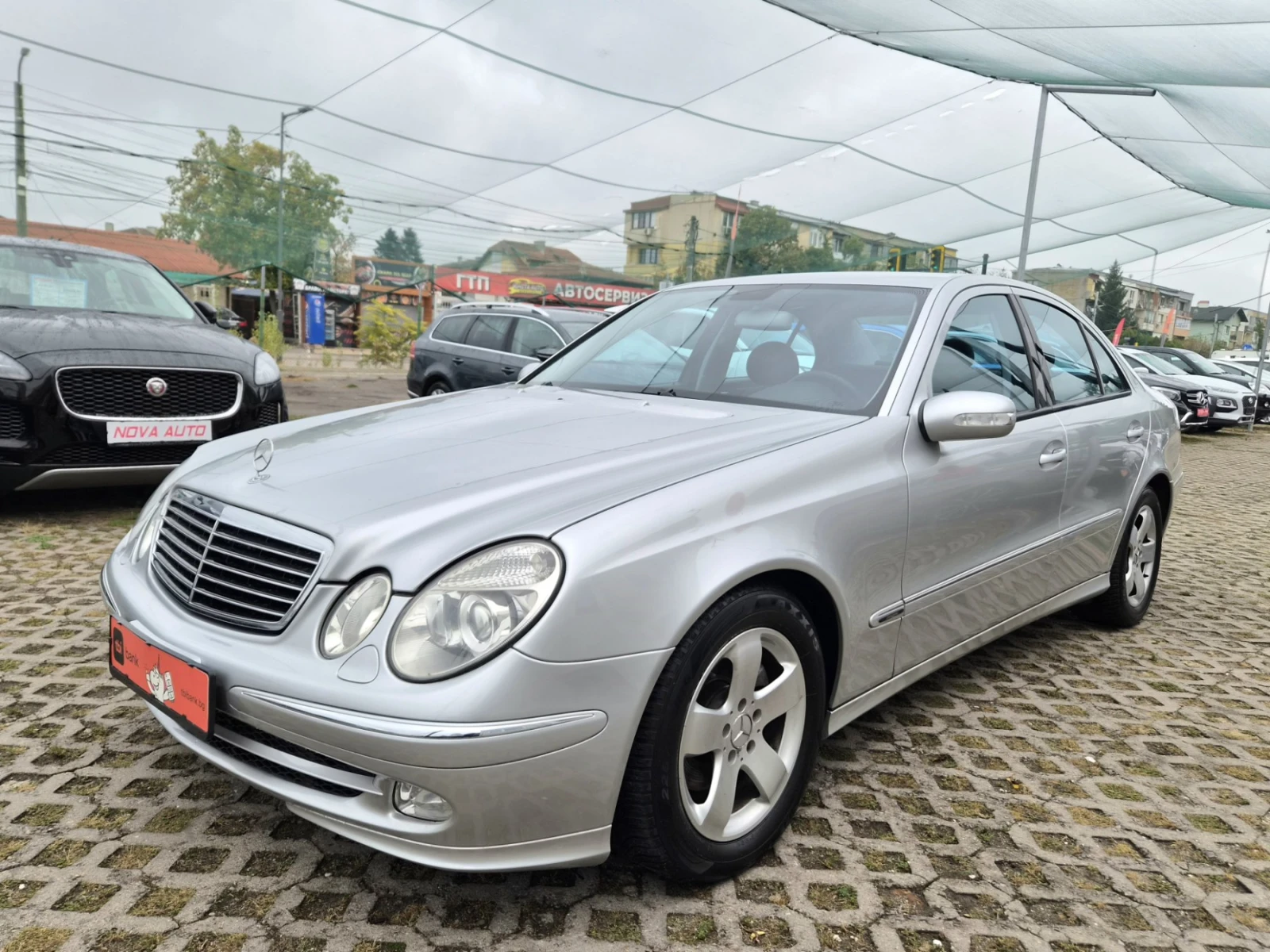 Mercedes-Benz E 270 CDI-AVANTGARDE
