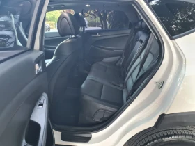 Hyundai Tucson 2.0 CRDI 4X4 , снимка 10