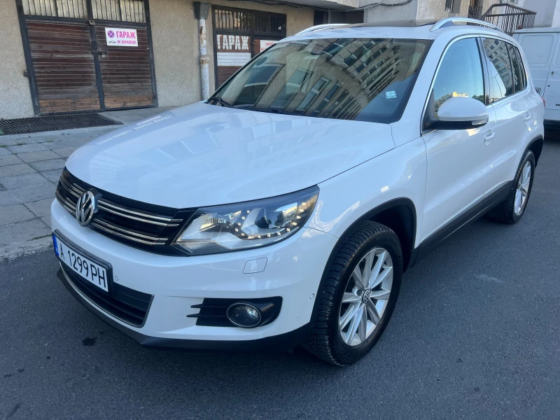 VW Tiguan 2.0TDI Highline Keyless Go LED Панорама, снимка 1 - Автомобили и джипове - 46958138