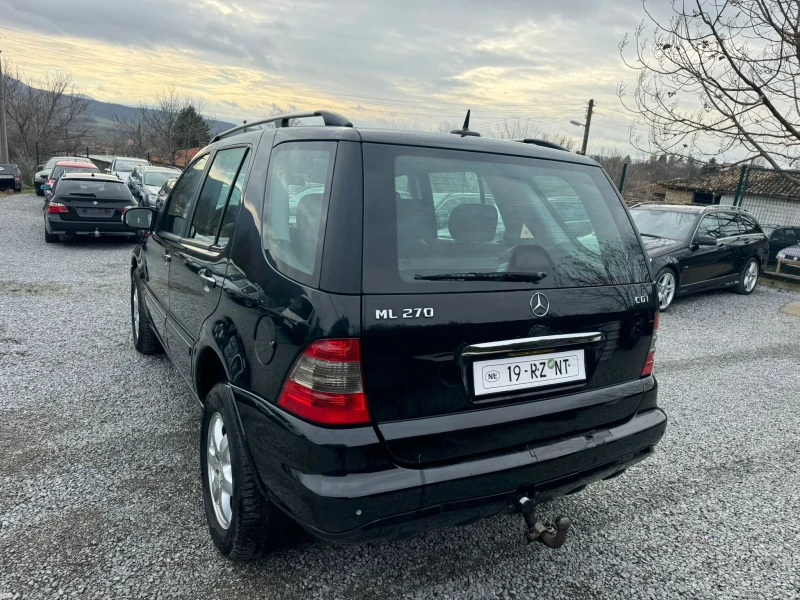 Mercedes-Benz ML 270, снимка 3 - Автомобили и джипове - 48316995