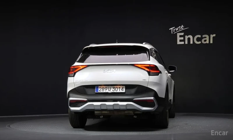 Kia Sportage 1.6 TURBO PRESTIGE* НАЙ-ДОБРА ЦЕНА В БЪЛГАРИЯ* , снимка 2 - Автомобили и джипове - 51273968