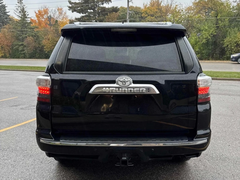 Toyota 4runner * Limited 4WD * CARFAX * БЕЗ ПЪРВОНАЧАЛНА ВНОСКА, снимка 4 - Автомобили и джипове - 52861197