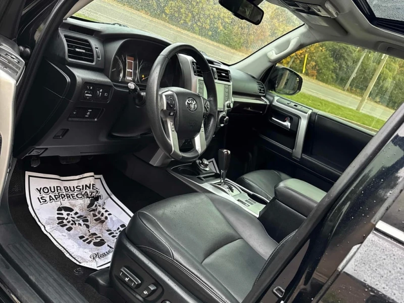 Toyota 4runner * Limited 4WD * CARFAX * БЕЗ ПЪРВОНАЧАЛНА ВНОСКА, снимка 5 - Автомобили и джипове - 52861197