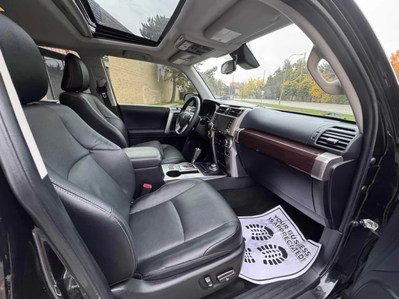 Toyota 4runner * Limited 4WD * CARFAX * БЕЗ ПЪРВОНАЧАЛНА ВНОСКА, снимка 14 - Автомобили и джипове - 52861197