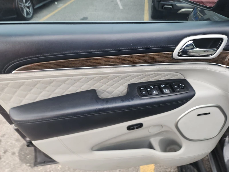 Jeep Grand cherokee 2018 Jeep Grand Cherokee Summit, снимка 8 - Автомобили и джипове - 53054247