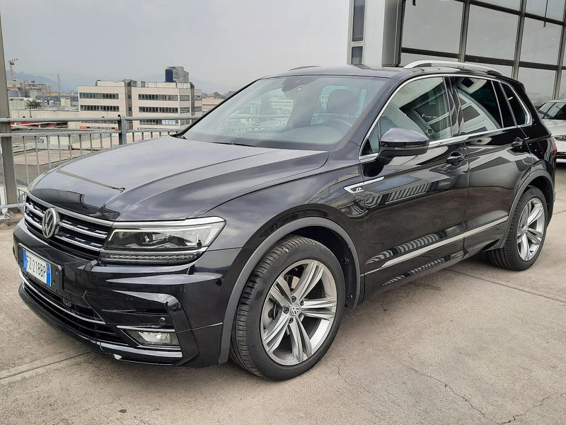 VW Tiguan FACE/R-LINE/4X4/FULL/DIGITAL - 44995 лв. / 23005.58 € - 76462244 1