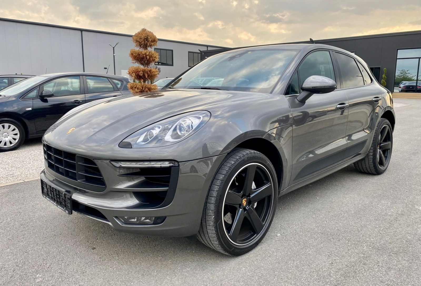 Porsche Macan 3.0D panorama full facelift - изображение 3