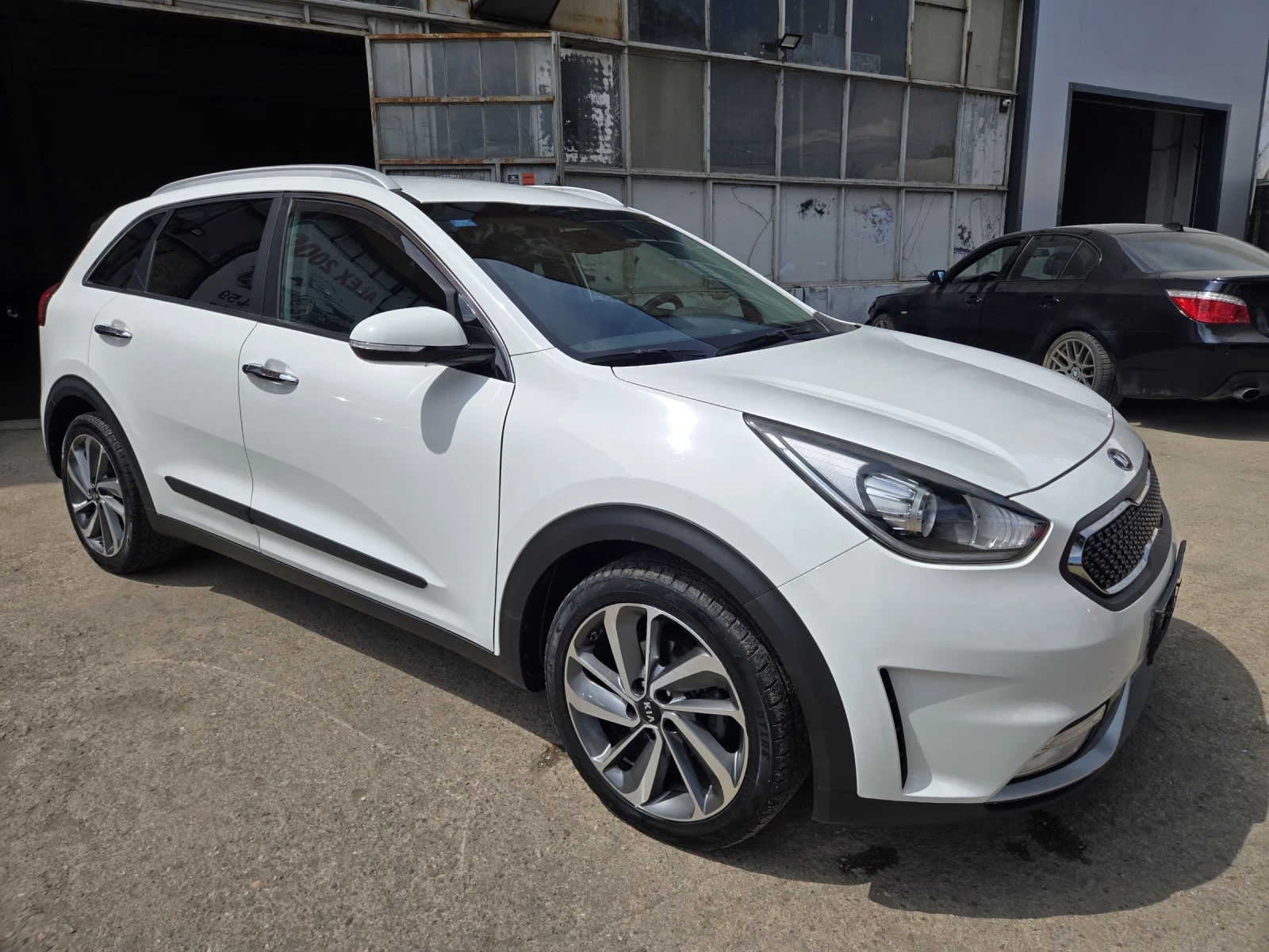 Kia Niro  - изображение 2