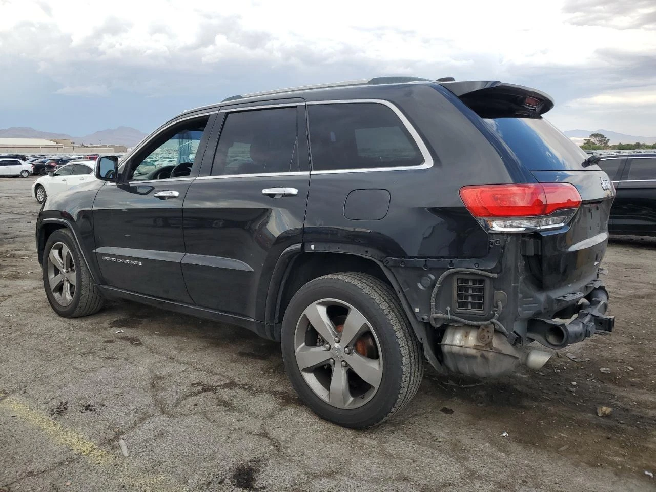Jeep Grand cherokee OVERLAND* 5.7 HEMI* Перфектна за газ - изображение 2