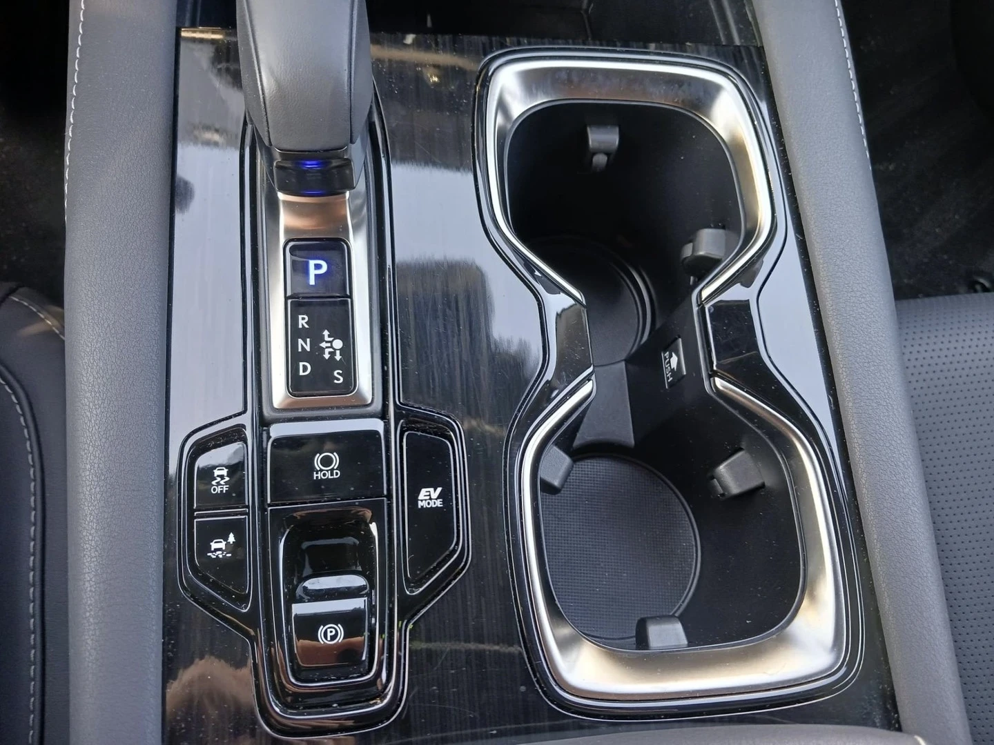 Lexus RX 350h EXECUTIVE* 250HP* 4X4* LED* CAM* NAVI* �������� | Mobile.bg � ����������� 13