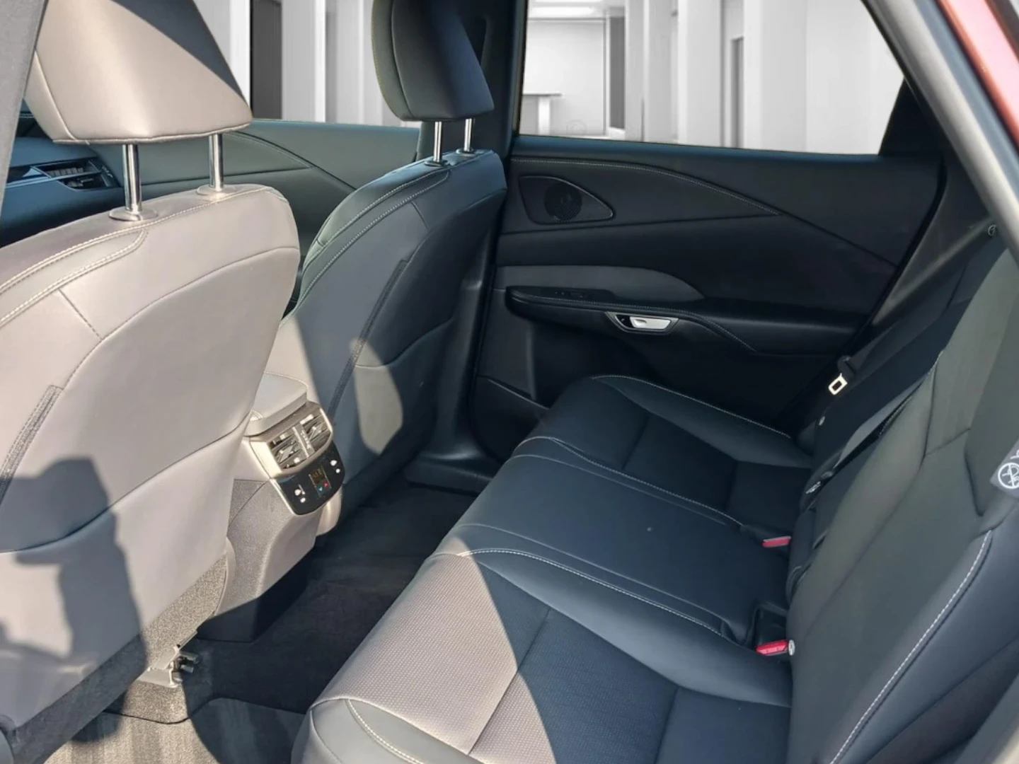 Lexus RX 350h EXECUTIVE* 250HP* 4X4* LED* CAM* NAVI* �������� | Mobile.bg � ����������� 16