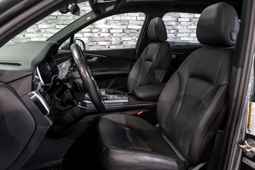 Audi Q7 Progressiv 55* TFSI* АвтоКредит* (ЦЕНА ДО БГ), снимка 15 - Автомобили и джипове - 53876041