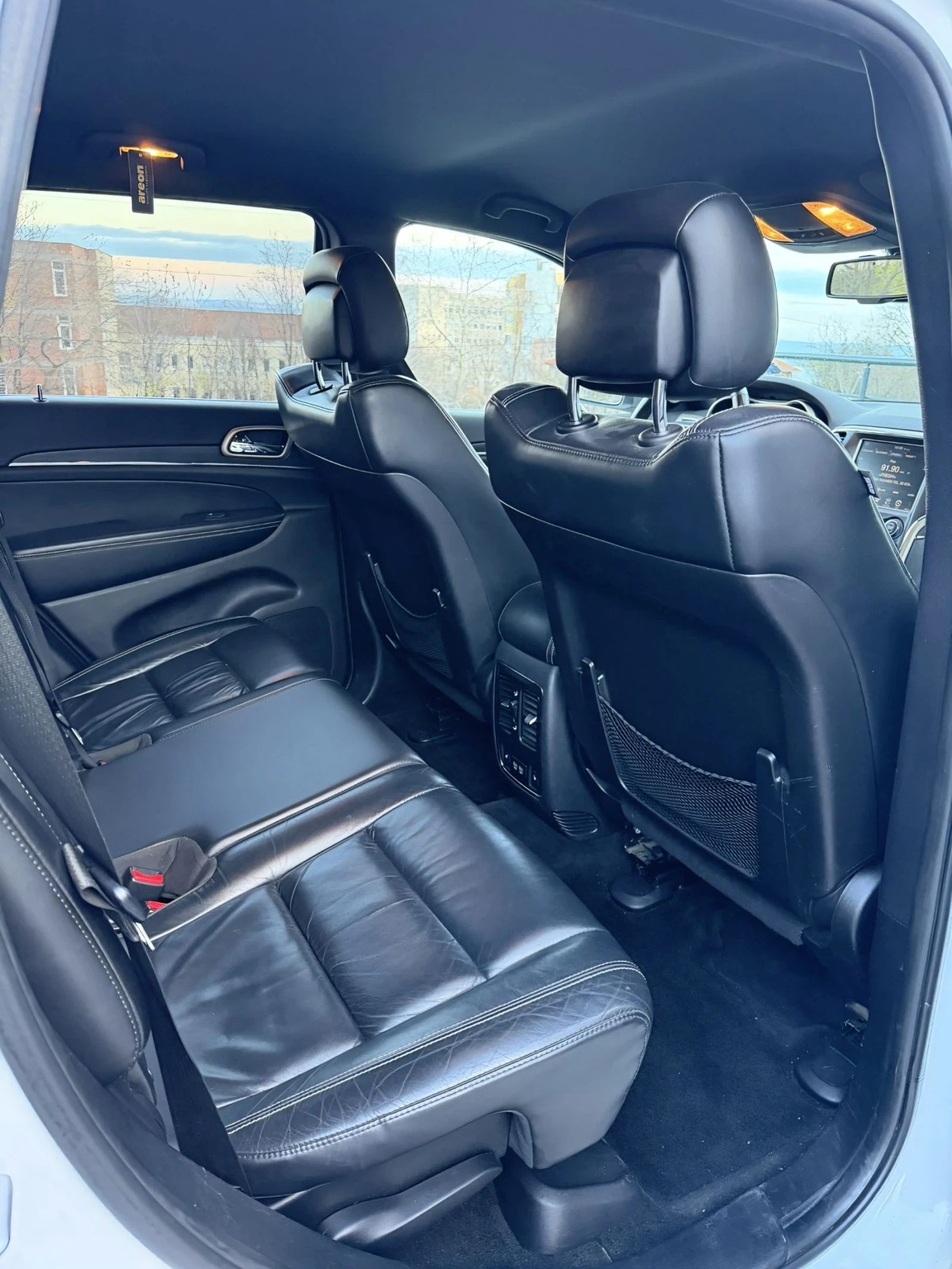 Jeep Grand cherokee, снимка 12 - Автомобили и джипове - 54058974