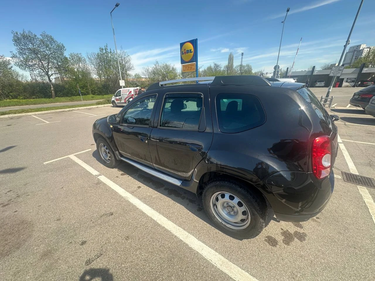 Dacia Duster, снимка 10 - Автомобили и джипове - 54311569