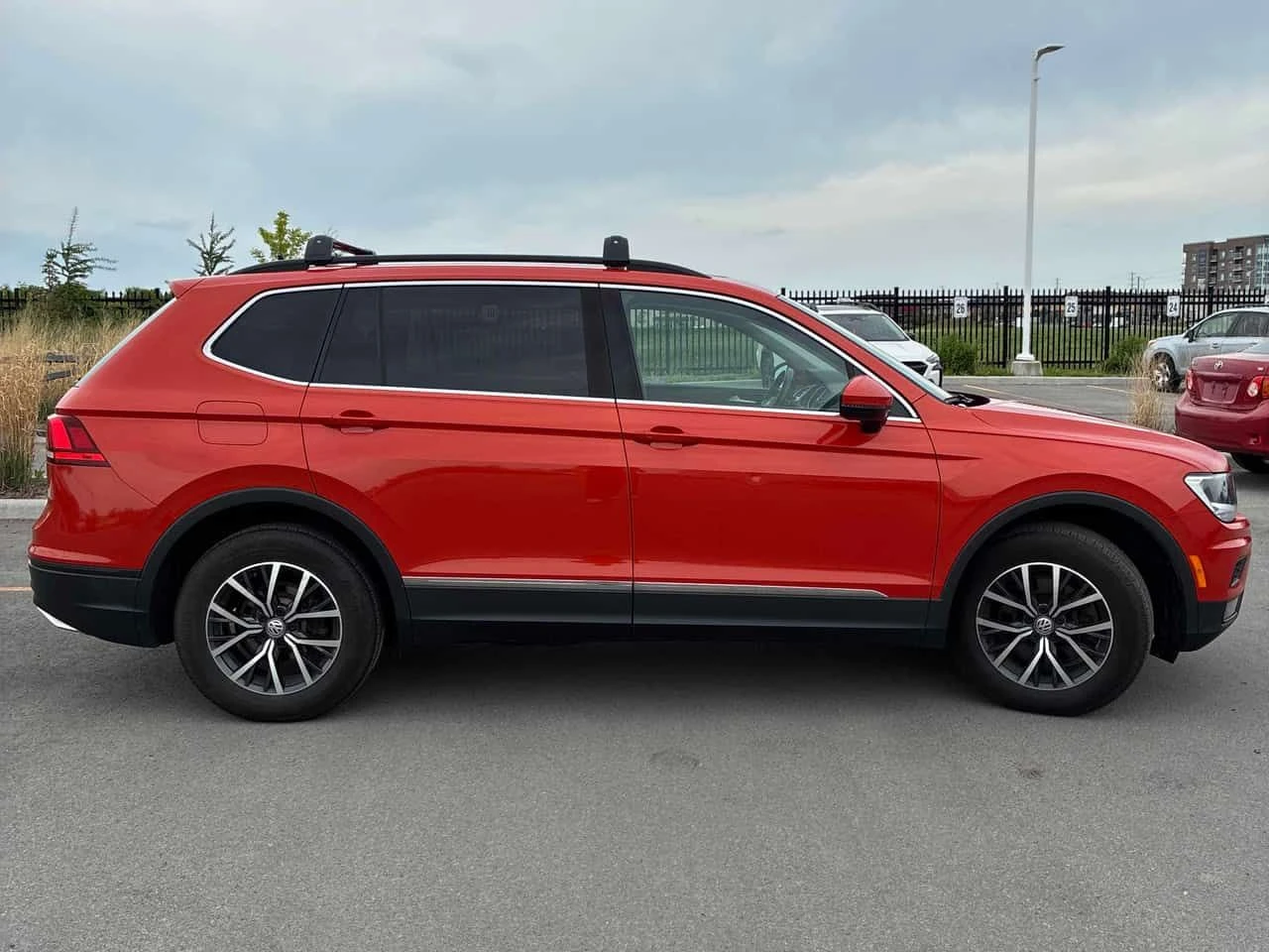 VW Tiguan * Comfortline * АВТОКРЕДИТ БЕЗ ПЪРВОНАЧАЛНА ВНОСКА, снимка 3 - Автомобили и джипове - 54807318