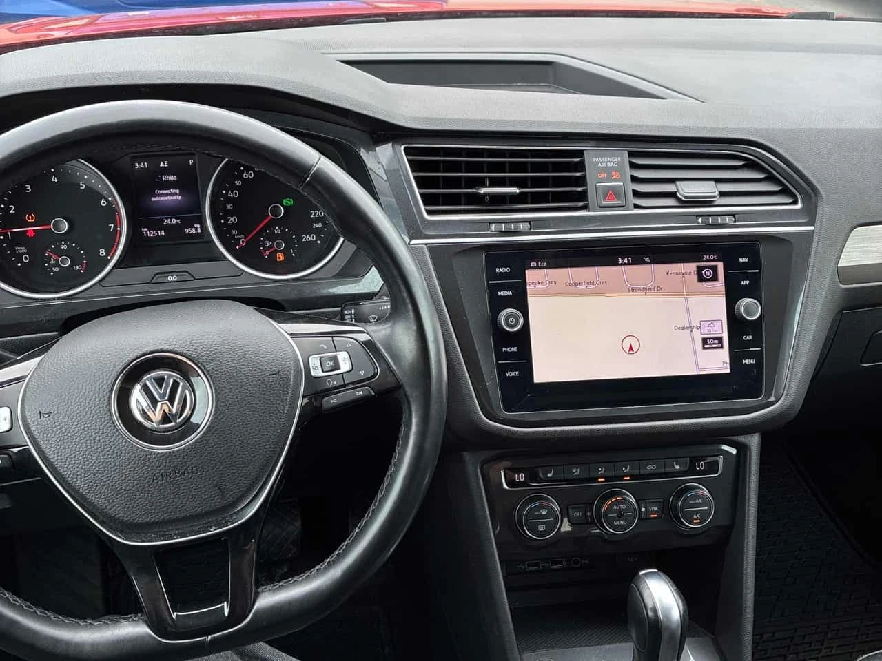 VW Tiguan * Comfortline * АВТОКРЕДИТ БЕЗ ПЪРВОНАЧАЛНА ВНОСКА, снимка 9 - Автомобили и джипове - 54807318