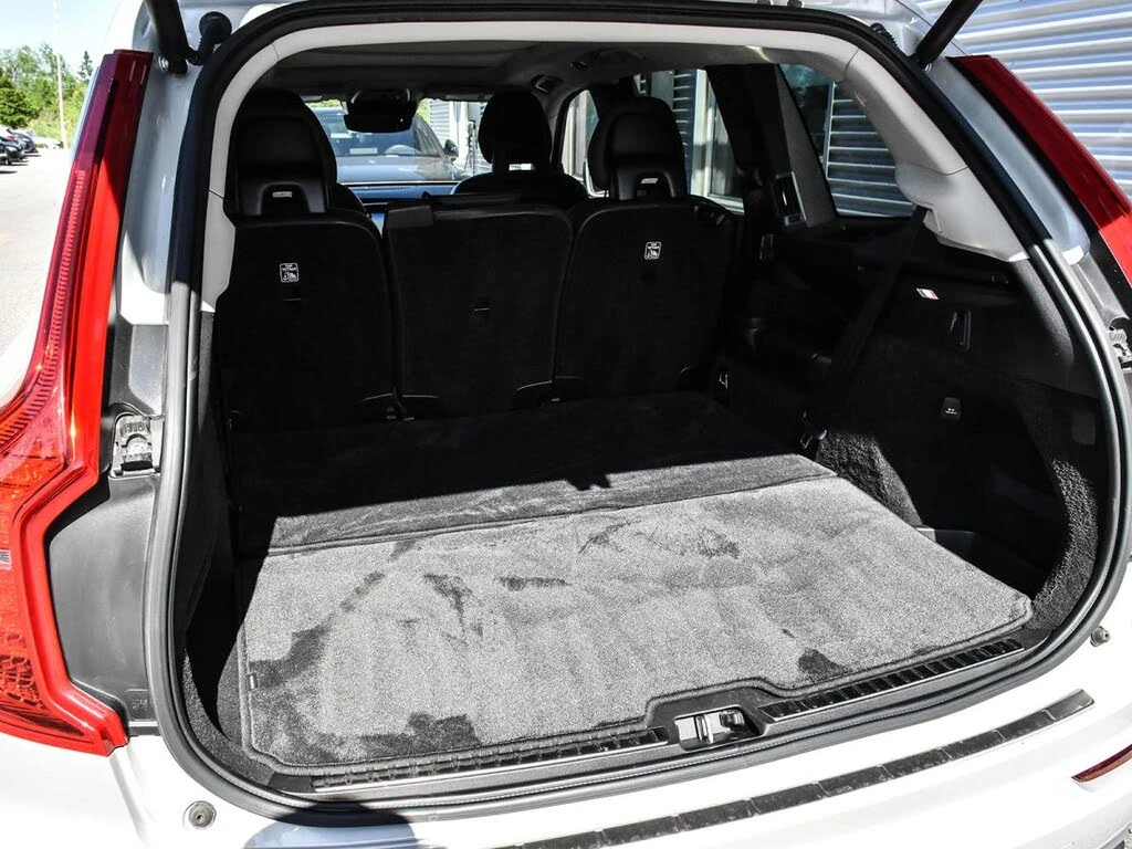 Volvo Xc90 T6* MOMENTUM* ДИГИТАЛНО* ТАБЛО* КАМЕРА* МАСАЖ* ДИС, снимка 17 - Автомобили и джипове - 54838299