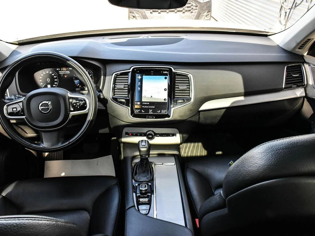 Volvo Xc90 T6* MOMENTUM* ДИГИТАЛНО* ТАБЛО* КАМЕРА* МАСАЖ* ДИС, снимка 10 - Автомобили и джипове - 54838299