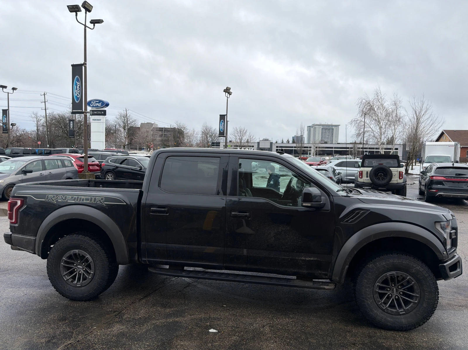 Ford F150 RAPTOR * ГЛАВНО ПРЕДСТАВИТЕЛСТВО НА FORD* , снимка 4 - Автомобили и джипове - 56003079