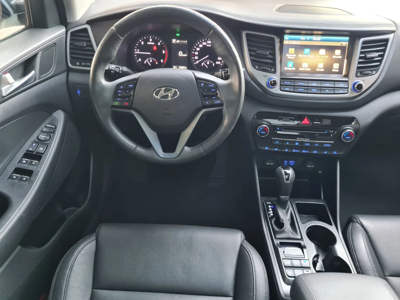 Hyundai Tucson 2.0 CRDI 4X4 , снимка 13 - Автомобили и джипове - 56350815