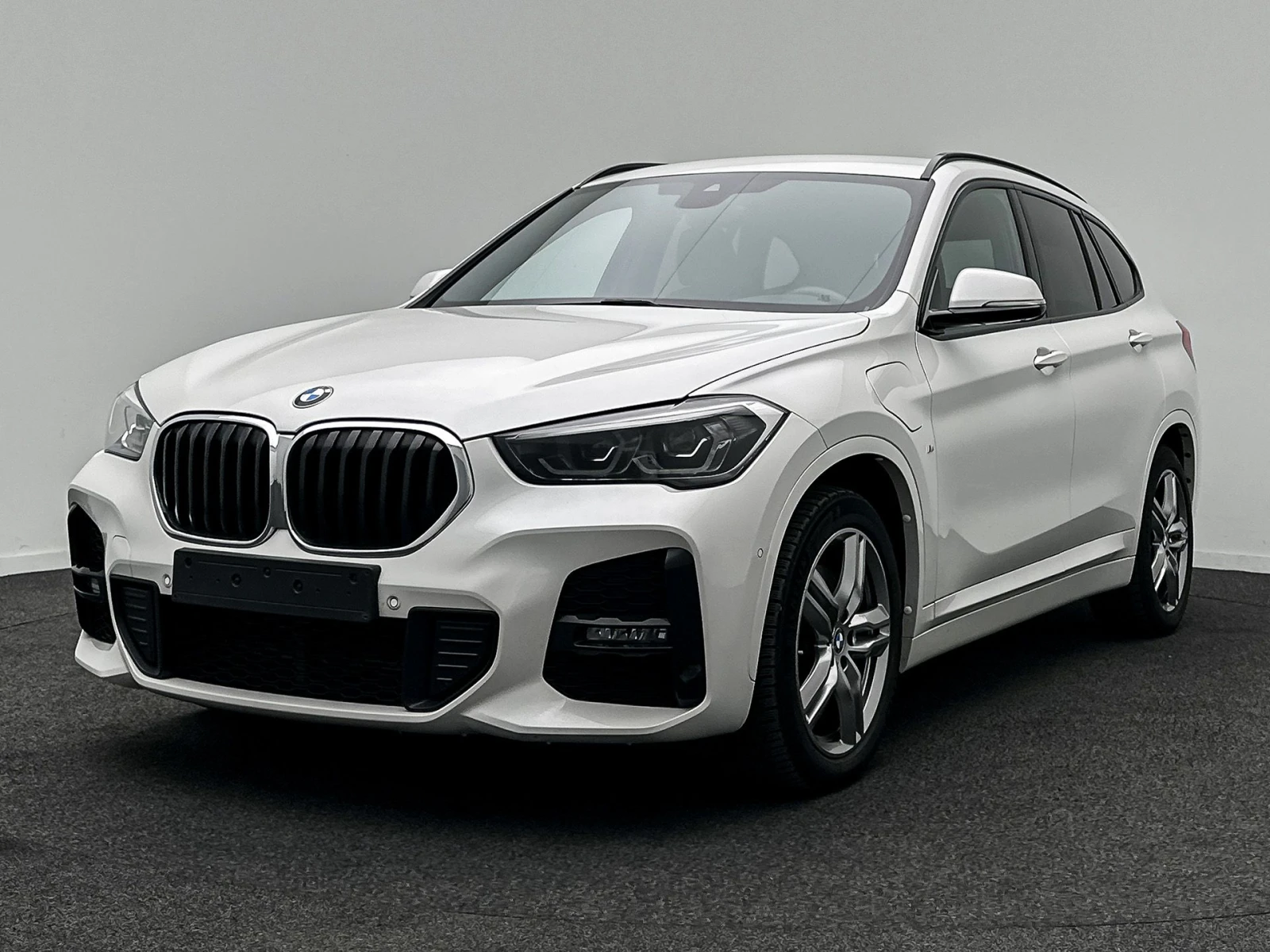 BMW X1 xDrive25e Leather LED Navi | Mobile.bg � ����������� 2